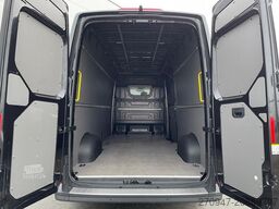VOLKSWAGEN Crafter Kasten 35 L4H3 NAVI DAB KAMERA PDC