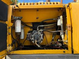 VOLVO EC 240CL Excavator Hammerline Quick Coupler