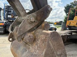 VOLVO EC 240CL Excavator Hammerline Quick Coupler