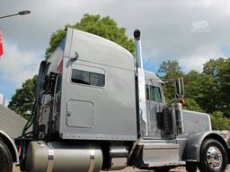 PETERBILT 389