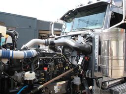 PETERBILT 389