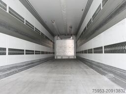 Schmitz Cargobull SKO 24 FP60 Carrier Vector 1550 Liftachse 2.700mm