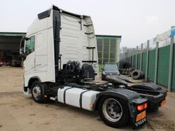 VOLVO FH 500 4x2 LL GlobeXL 2 x Tank MULTI Nr.: 078