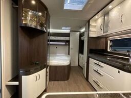 HOBBY Prestige 560 WFU Abverkauf / 2000 kg