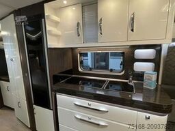 HOBBY Prestige 650 KFU Abverkauf / 2200 kg Achse