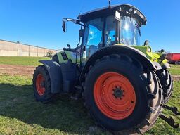 CLAAS Arion 650