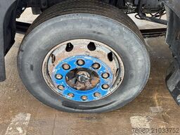 MAN 17.232 (6 CYLINDER / MANUAL PUMP / PÖMPE MANUELLE)