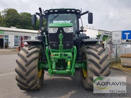 John Deere 6215 R