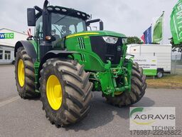John Deere 6215 R
