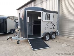 Cheval Liberté Touring One single Horse Trailer Frontexit Pullman