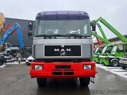 MAN F10 27.372