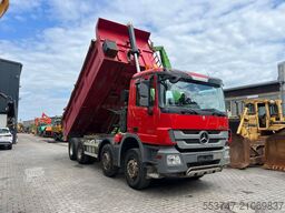 Mercedes-Benz Actros 3241