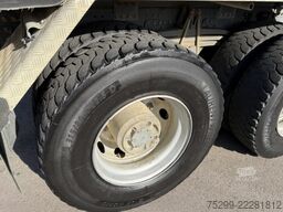 Volvo FMX-500 10x4R Kipper / Swiss-Vehicle
