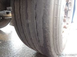 VAN HOOL 30' - 20' ADR Containerchassis (4 stuck)