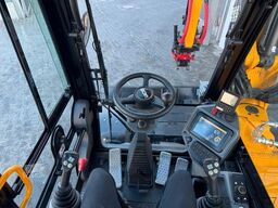 JCB Hydradig / Skid-Steer-Aufnahme / nur 375h / 2024