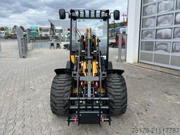 JCB 403 Plus / Neufahrzeug / 2025 / Gabel / Schaufel