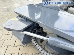 Combilift C4000 GAS DUPLEX 4600 FORK POSITIONER