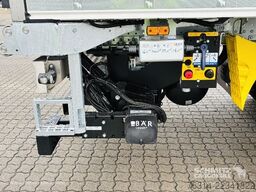 Schmitz Cargobull Tiefkühler Standard Ladebordwand