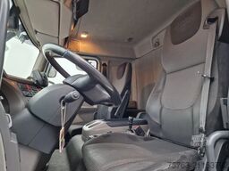 DAF LF 16.260 4x2 Frigo Hultstein  - Zepro loadlift...