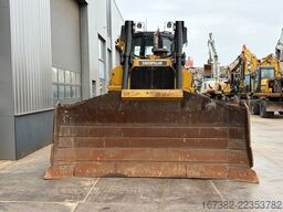 Caterpillar D8T