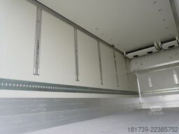 Mercedes-Benz Actros 2545 6×2 MP5 / KRONE refrigerator