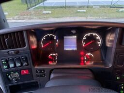 Scania G360 4x2 CURTAINSIDE BOX (9m20 x 2m55 x 2m50) -...
