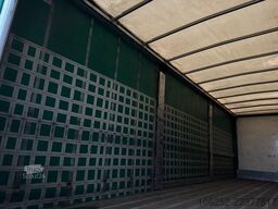 Scania G360 4x2 CURTAINSIDE BOX (9m20 x 2m55 x 2m50) -...