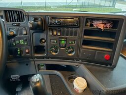 Scania G360 4x2 CURTAINSIDE BOX (9m20 x 2m55 x 2m50) -...