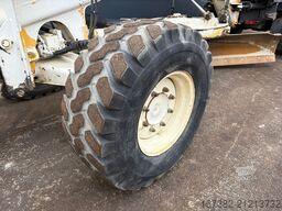 New Holland F106.6/A