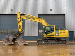 Komatsu PC240LC-10 Engcon and 3 x bucket