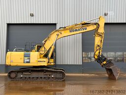 Komatsu PC240LC-10 Engcon and 3 x bucket