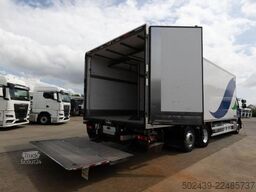 Renault D26 WIDE 380 DXI