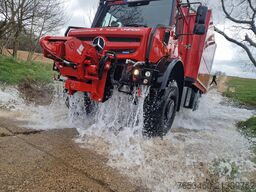 Mercedes-Benz Unimog U 5023