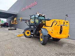 JCB 540-170 Bucket + Forks!