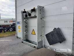 Schmitz Cargobull Curtainsider Mega Getränke