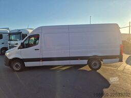 Mercedes-Benz SPRINTER 319 CDI L3 V6