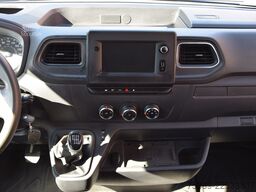 Renault Master  Kasten Doka 7-Sitzer AHK Klima Tempomat