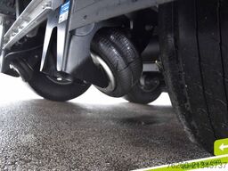 SCHMITZ CARGOBULL Megatrailer Hubdach Liftachse MIETE