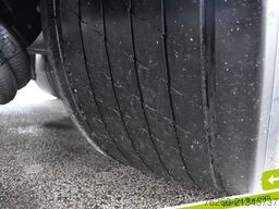 SCHMITZ CARGOBULL Megatrailer Hubdach Liftachse MIETE