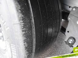 SCHMITZ CARGOBULL Megatrailer Hubdach Liftachse MIETE