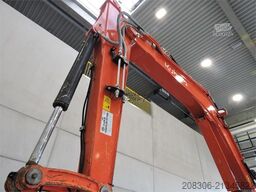 KUBOTA KX080