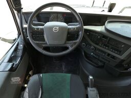 VOLVO FH 460 Tierfutter 4-kammer Silo X-Track Assist