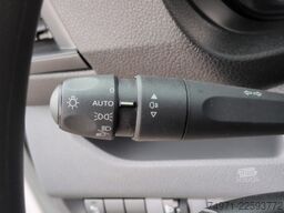 Opel Vivaro Kasten Edition 1.5D*AHK Temp R-Kam Regale