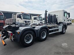 MAN TGS 33.470 / 6X4 / Hiab /33ton Chassis/ WENIG KM