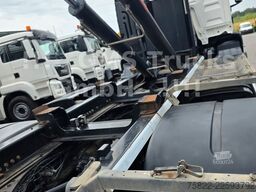 MAN TGS 33.470 / 6X4 / Hiab /33ton Chassis/ WENIG KM