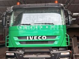 IVECO Trakker 410 / 6X4 / Full steel / Manual Retarder