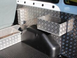 FORD Transit 2,2 TDCI FT 300 L Feuerwehr MTW  9 Sitze