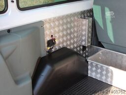 FORD Transit 2,2 TDCI FT 300 L Feuerwehr MTW  9 Sitze