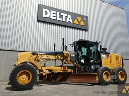 Caterpillar 12M3