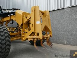Caterpillar 120M2